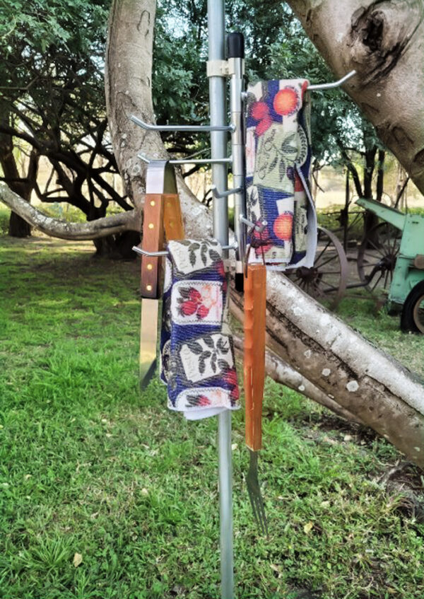 Braai Stand with Base & Foot Pegs in Carry Bag (INCL DELIVERY TO PRETORIA) - Image 3
