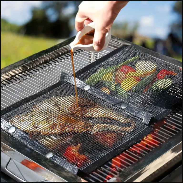 Set Flame Braai Bags (1 Large & 1 x Medium) **INCLUDING DELIVERY**