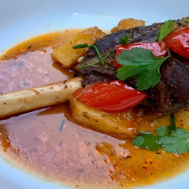 EASY-SLOW-COOKED-LAMB-SHANKS EASY-SLOW-COOKED-LAMB-SHANKS