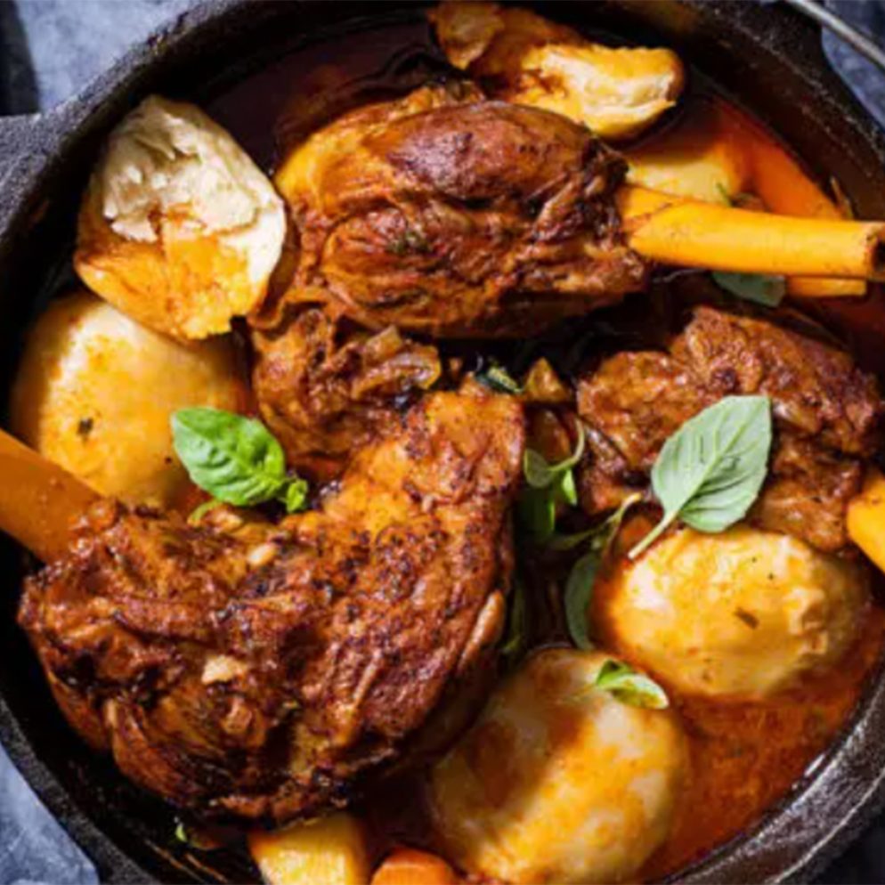 Lamb-shank-potjie-with-dombolo Lamb-shank-potjie-with-dombolo
